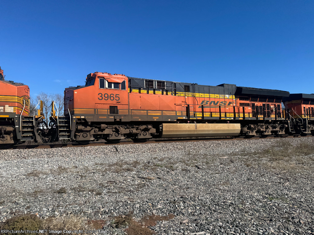 BNSF 3965